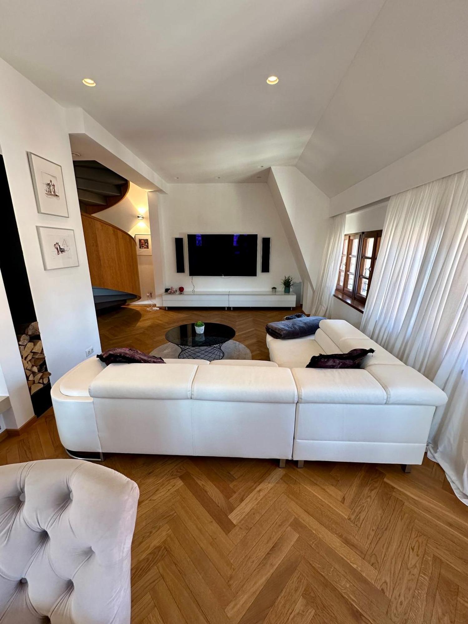 Luxus Suite Mit Einmaligem Blick Auf Die Frauenkirche Dresde Exterior foto