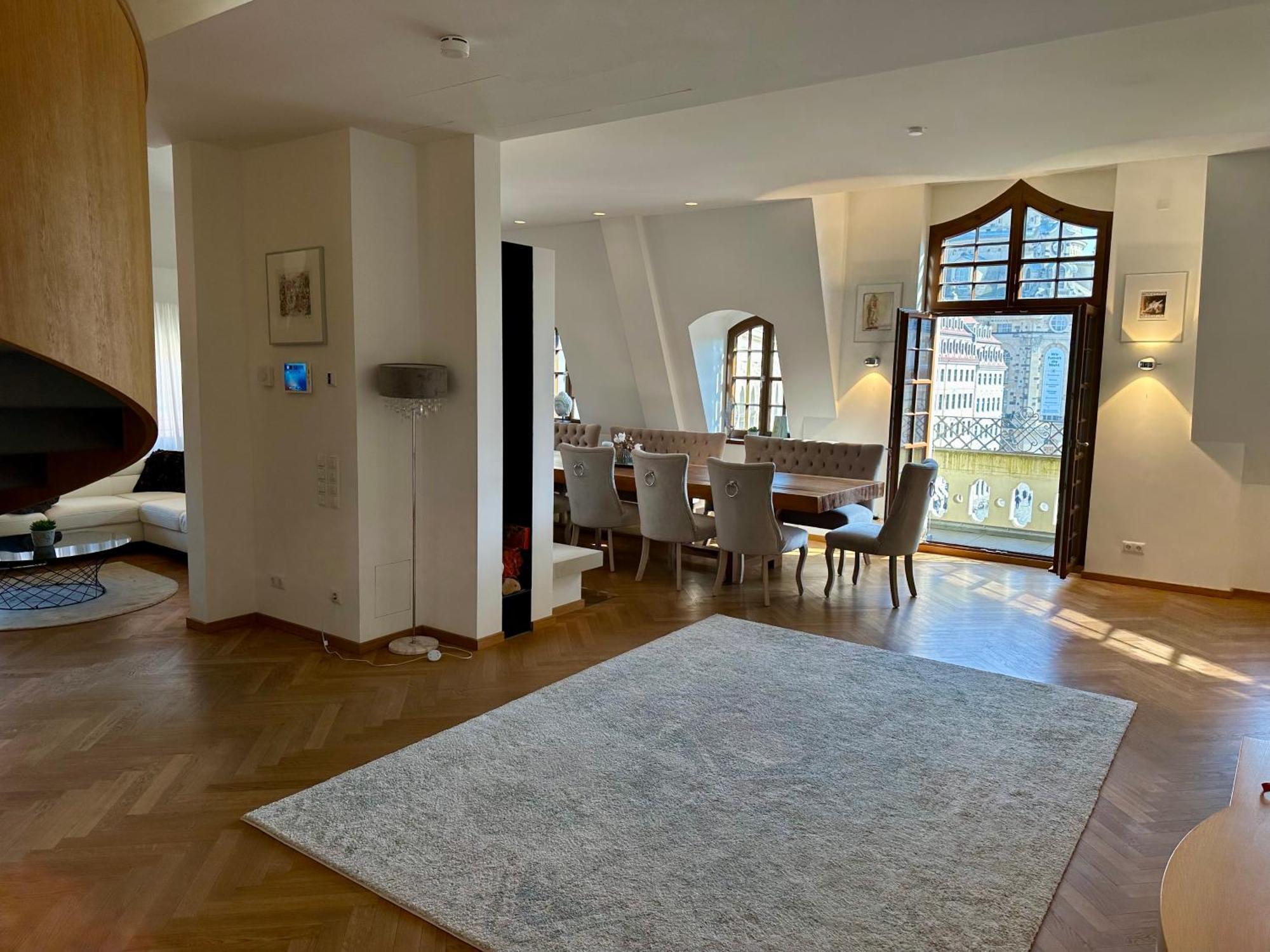 Luxus Suite Mit Einmaligem Blick Auf Die Frauenkirche Dresde Exterior foto