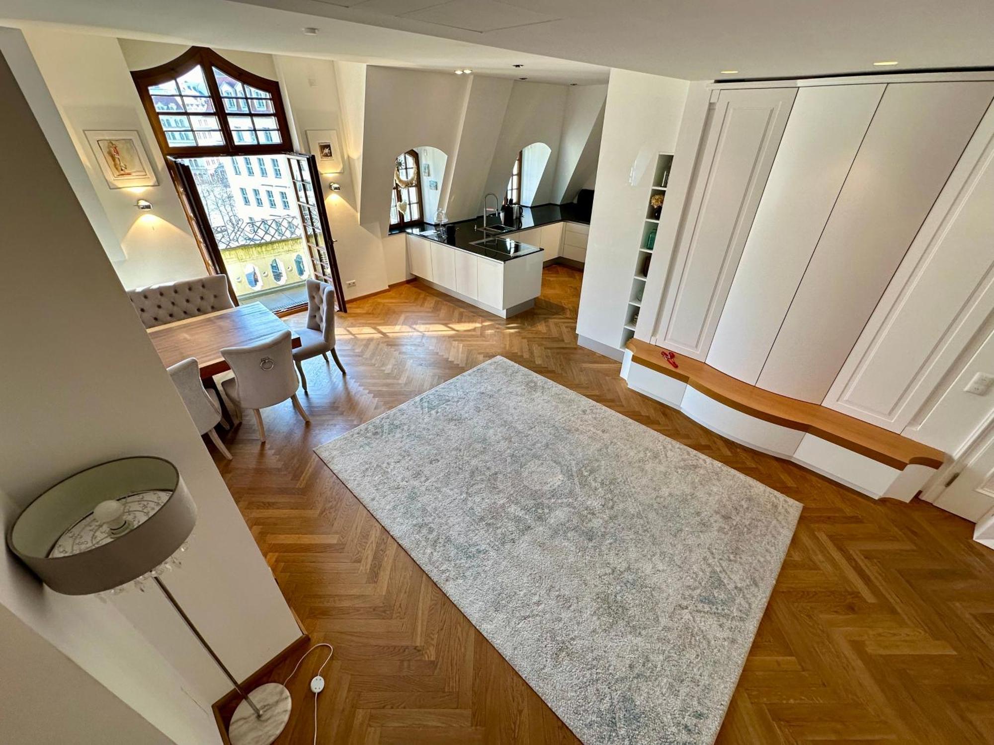 Luxus Suite Mit Einmaligem Blick Auf Die Frauenkirche Dresde Exterior foto